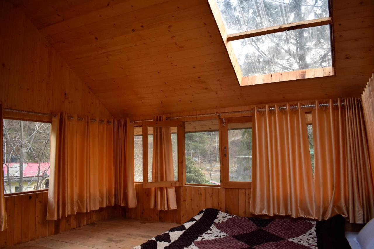 Moksha - By The River Villa Jibhi Eksteriør billede